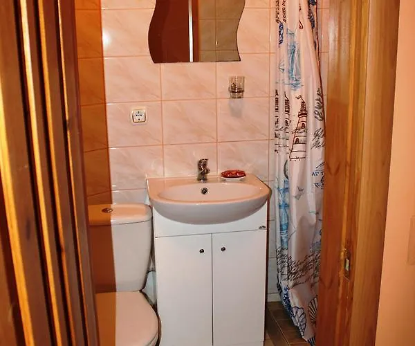 Apartamentai Vanagupes Rajone Апартаменти